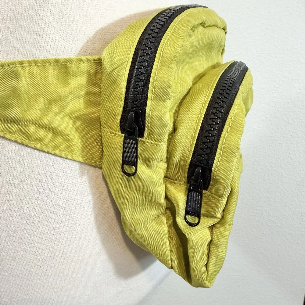 Baggu Fanny Pack Chartreuse OG White Logo Strap Double Zip Crossbody Bag Travel - Picture 5 of 16